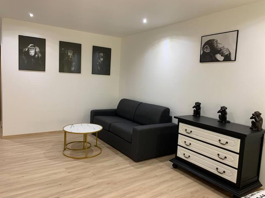 Gite, Maison Entiere Avec Billard Et Bel Espace De Vie La Grange Blicourt Экстерьер фото